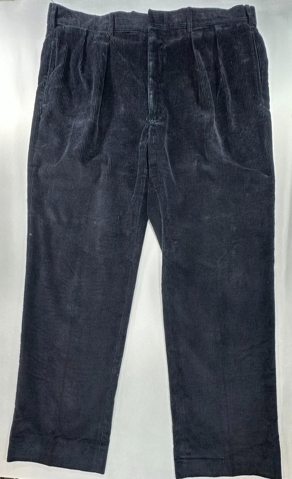 Brooks Brothers Brooks Brothers Pleated Corduroy Dress Pants Black 40/32 Size US 40 / EU 56 - 1 Thumbnail