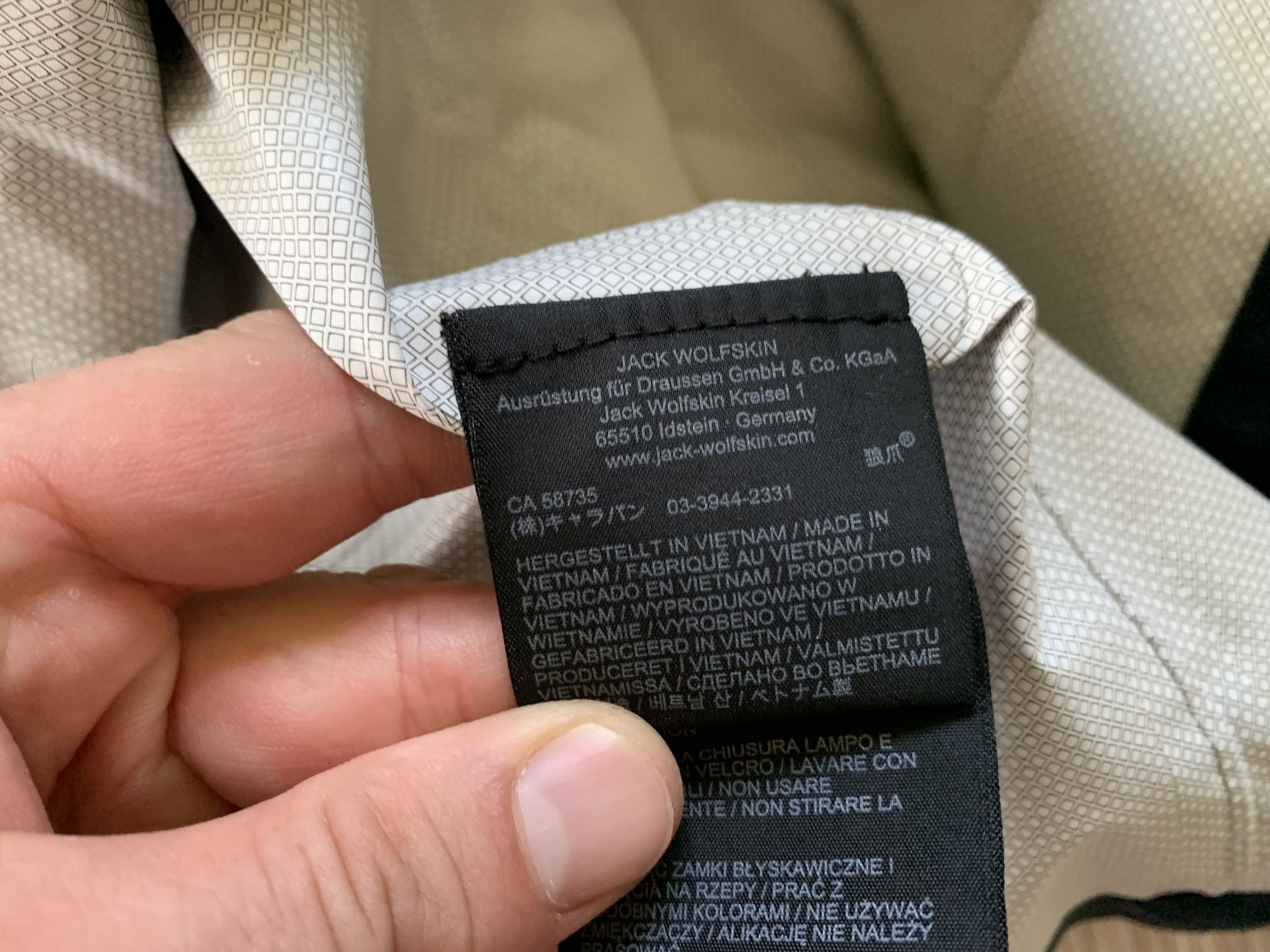 Jack Wolfskin Jack Wolfskins Women's Light Membran Waterproof Jacket Size M / US 6-8 / IT 42-44 - 9 Thumbnail
