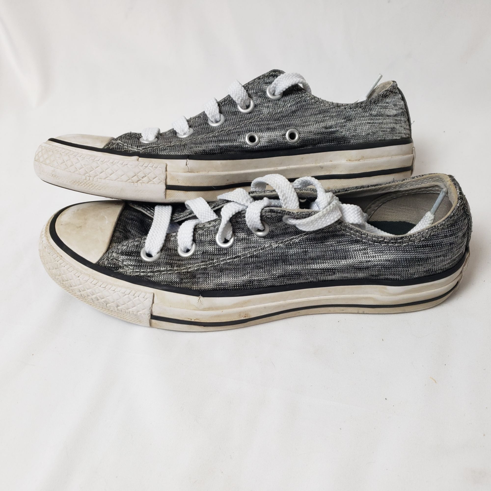 Converse Converse All Star Women's Grey Low Top Lace Up Sneakers Sz 6 Size US 6 / IT 36 - 1 Thumbnail