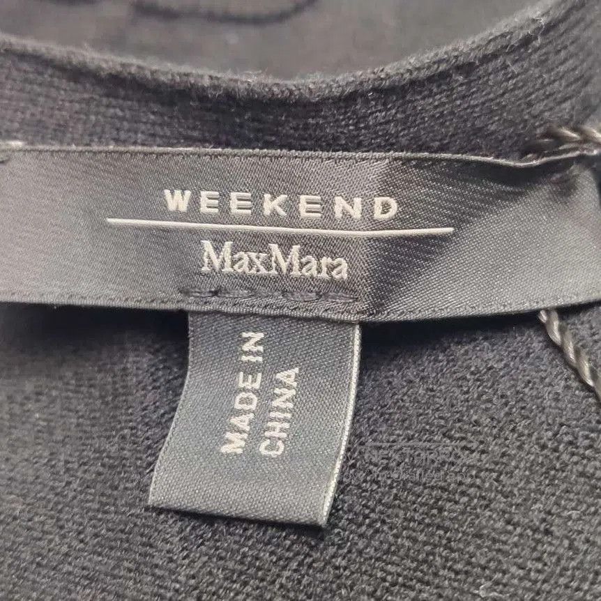 Weekend Max Mara Weekend Max Mara Silk. Size M / US 6-8 / IT 42-44 - 4 Thumbnail