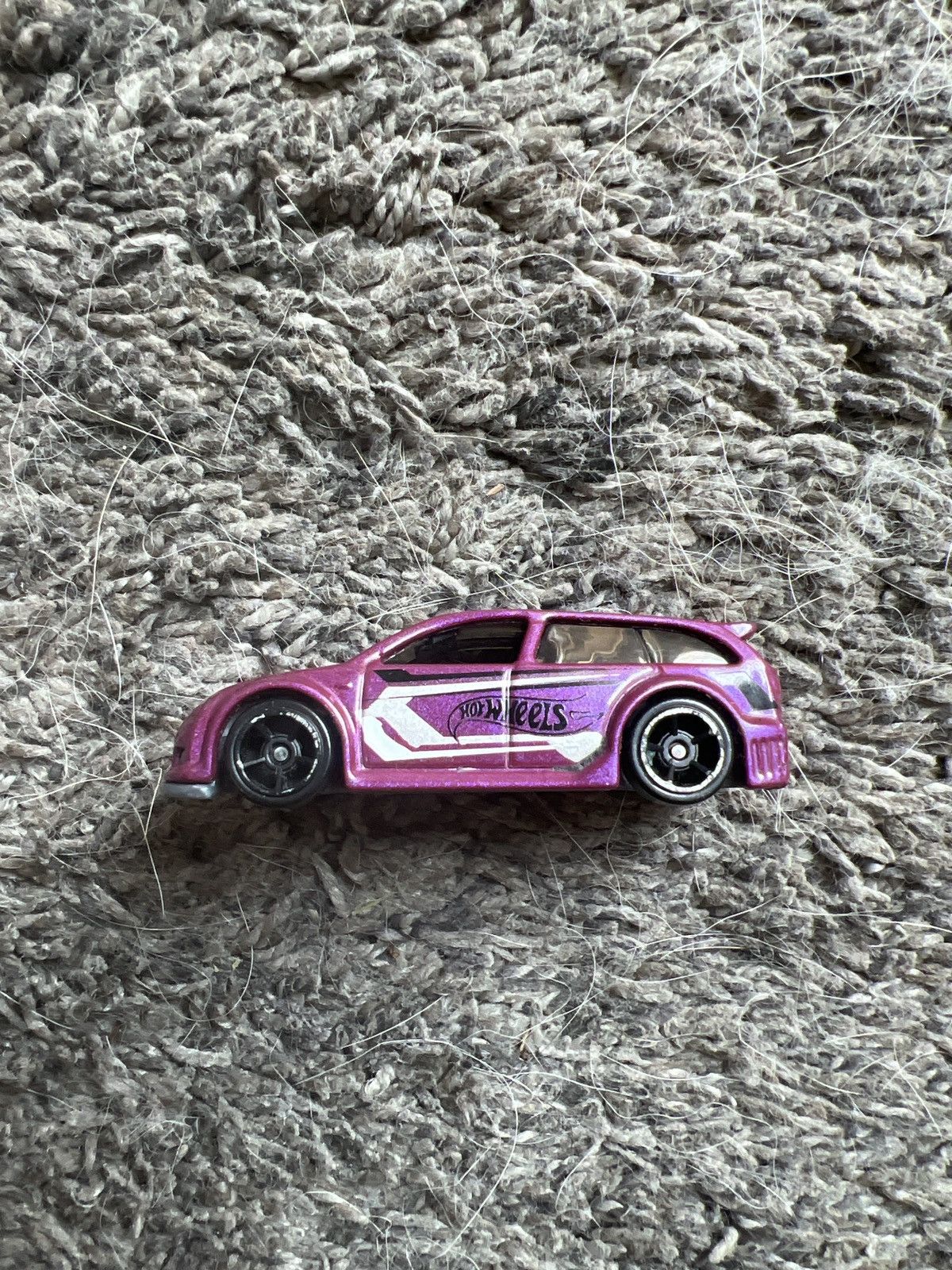 Vintage 2002 Mattel Hot Wheels Audacious Size ONE SIZE - 3 Thumbnail