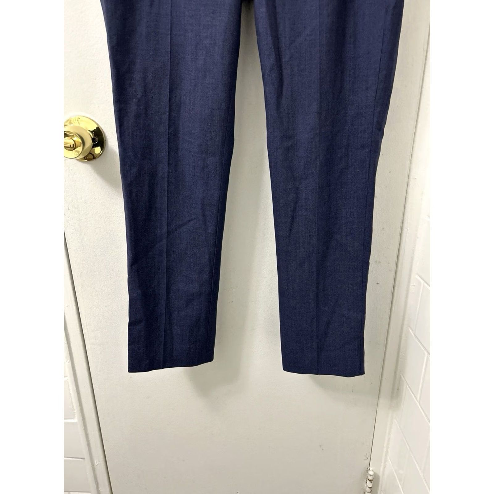 Banana Republic Banana Republic Avery Dress Pants Womens Size 2 Navy Blue 95% Wool Stretch Straight Front Pockets Dry Clean Only Modern Classic Office Workwear Formal Size 26" / US 2 / IT 38 - 3 Thumbnail