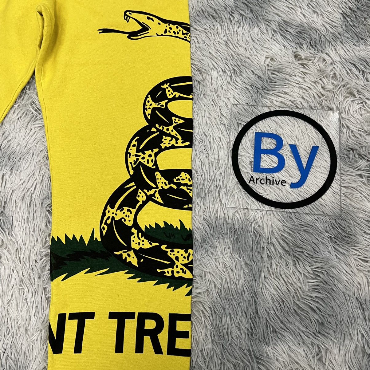 Vetements Vetements SS19 Gadsden Flag Print Sweatpants Size US 30 / EU 46 - 8 Thumbnail