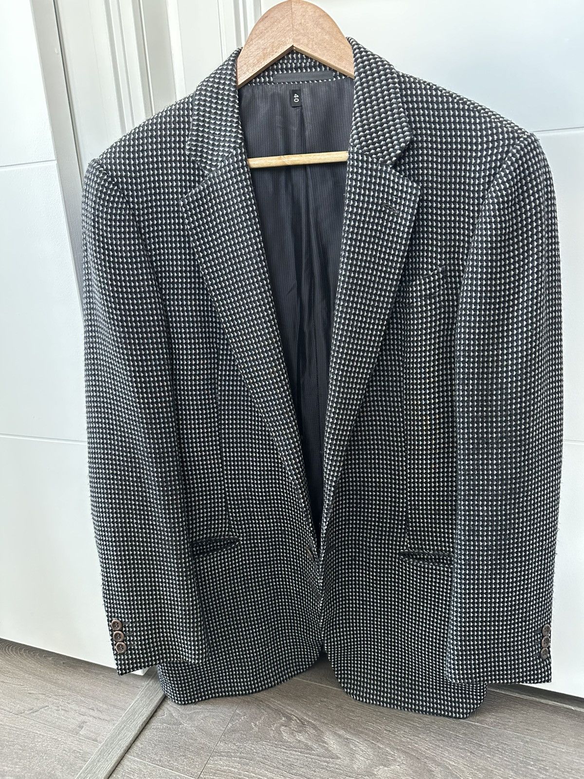 Armani Vintage Jacquard Knit Blazer Size 40R - 1 Thumbnail