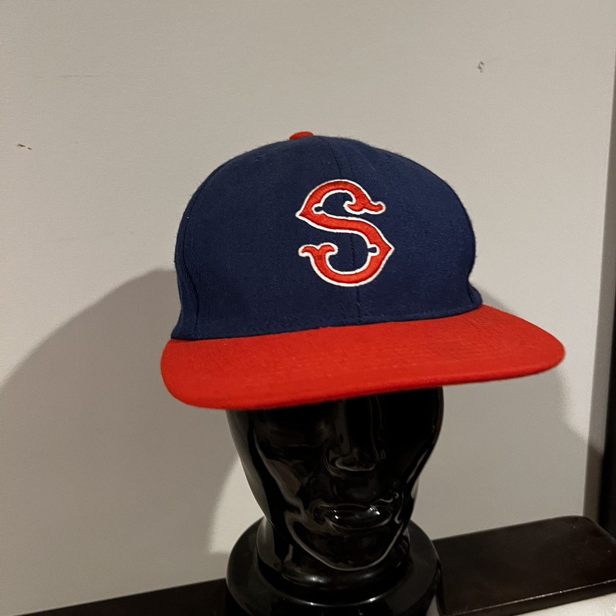 Supreme Supreme No Comp S Logo SnapBack Hat Size ONE SIZE - 12 Thumbnail