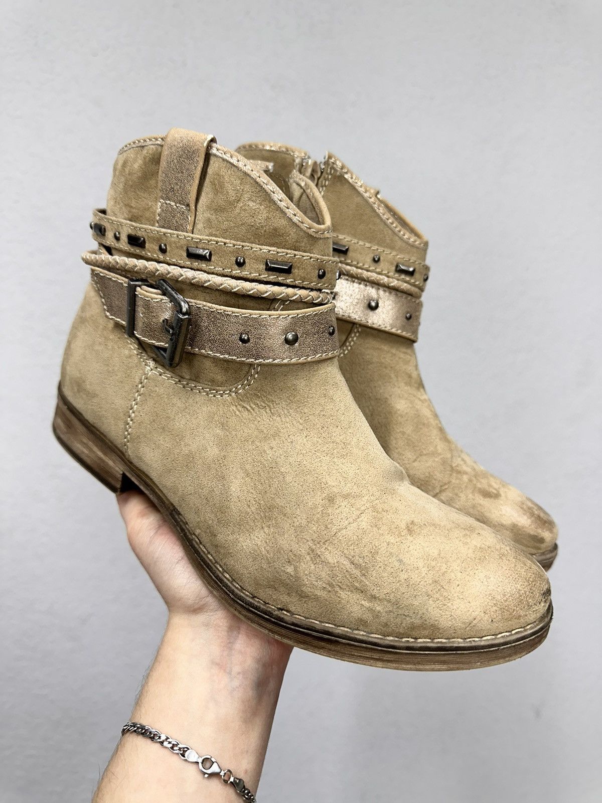 A.S.98 WOW😻 A.S.98 BEIGE LEATHER ANKLE WESTERN VINTAGE ISSEY MIYAKE Size US 9 / IT 39 - 1 Thumbnail