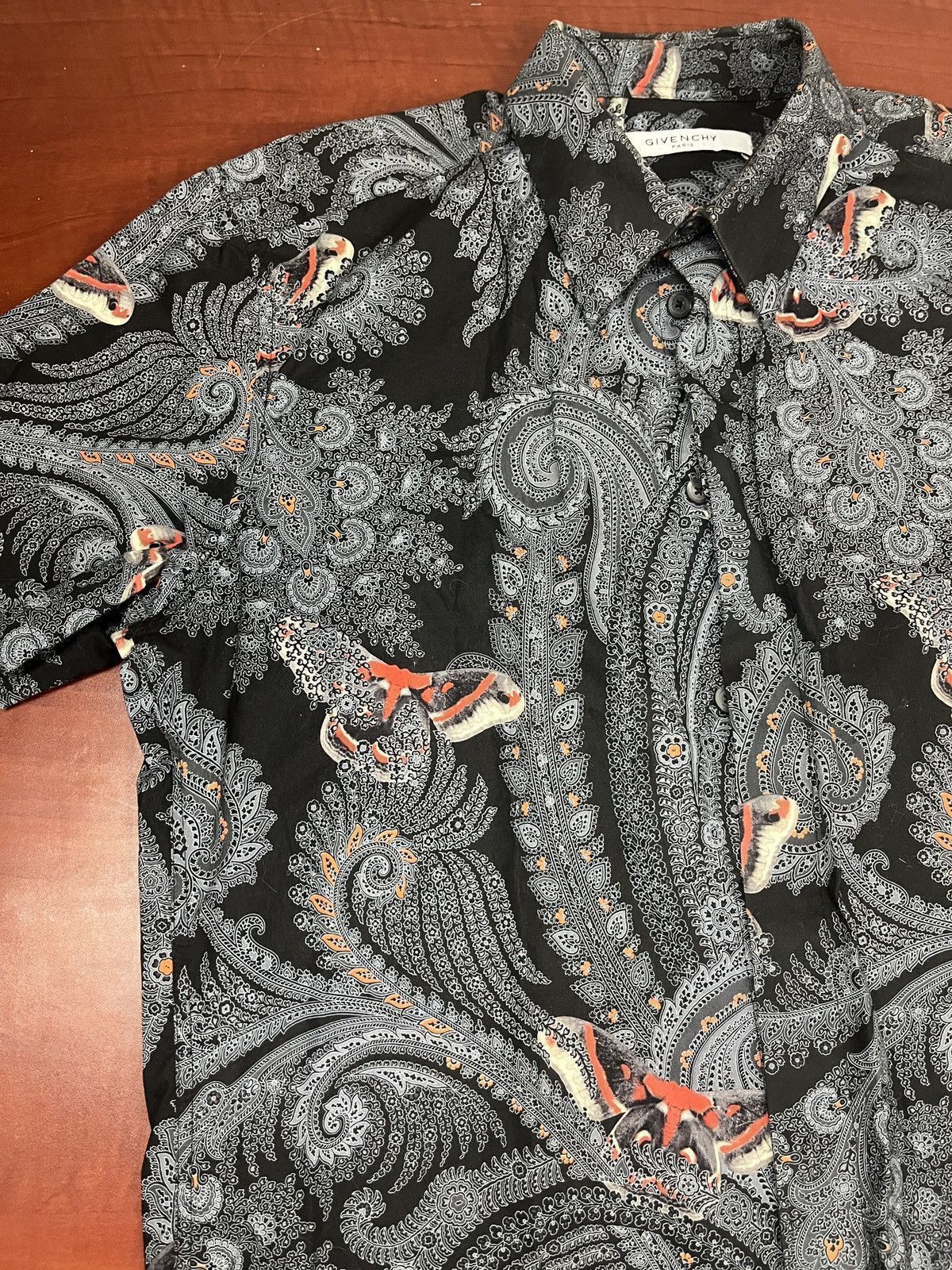 Givenchy Givenchy SS15 Koi Paisley Shirt w/ Orange Panel (Tisci) Size US M / EU 48-50 / 2 - 25 Thumbnail