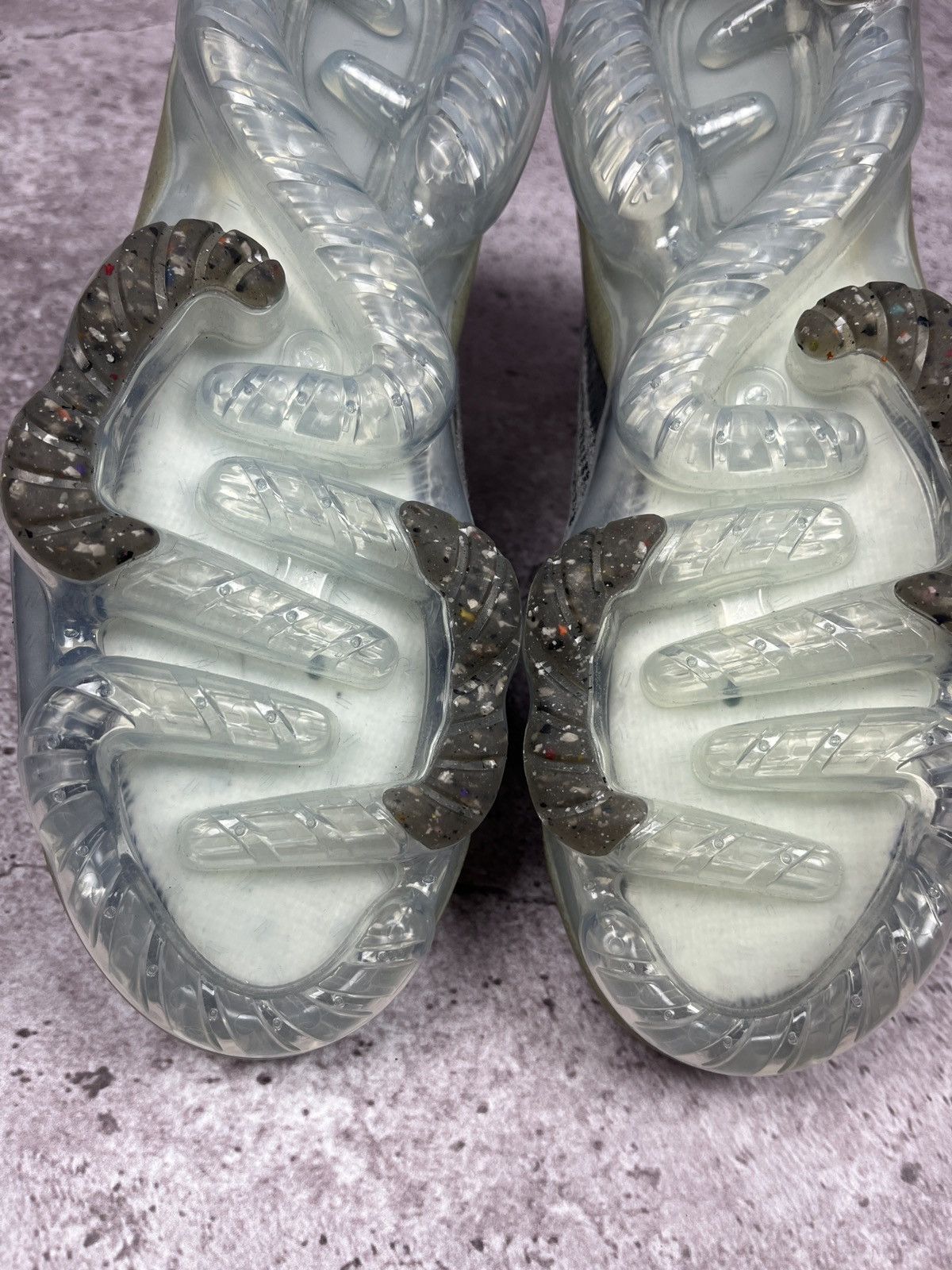 Nike Nike Air VaporMax 2020 Flyknit Size US 8 / EU 41 - 10 Thumbnail
