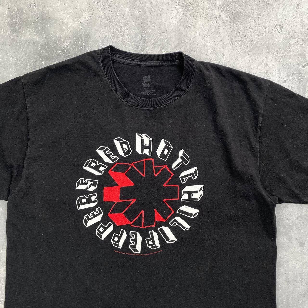 Band Tees Vintage 2007 Red Hot Chili Peppers RHCP Band T Shirt Faded Size US L / EU 52-54 / 3 - 2 Thumbnail