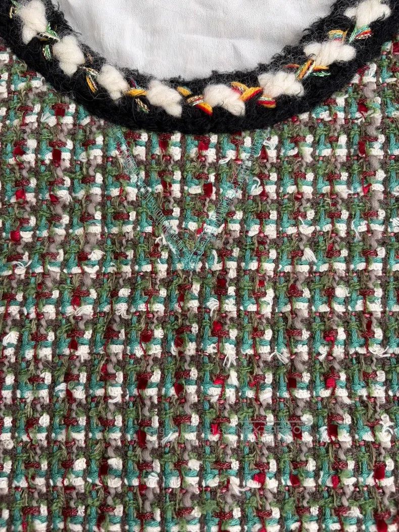 Chanel Chanel High-end handicraft workshop plaid wool tweed rolle Size XXS / US 00 / IT 34 - 3 Thumbnail