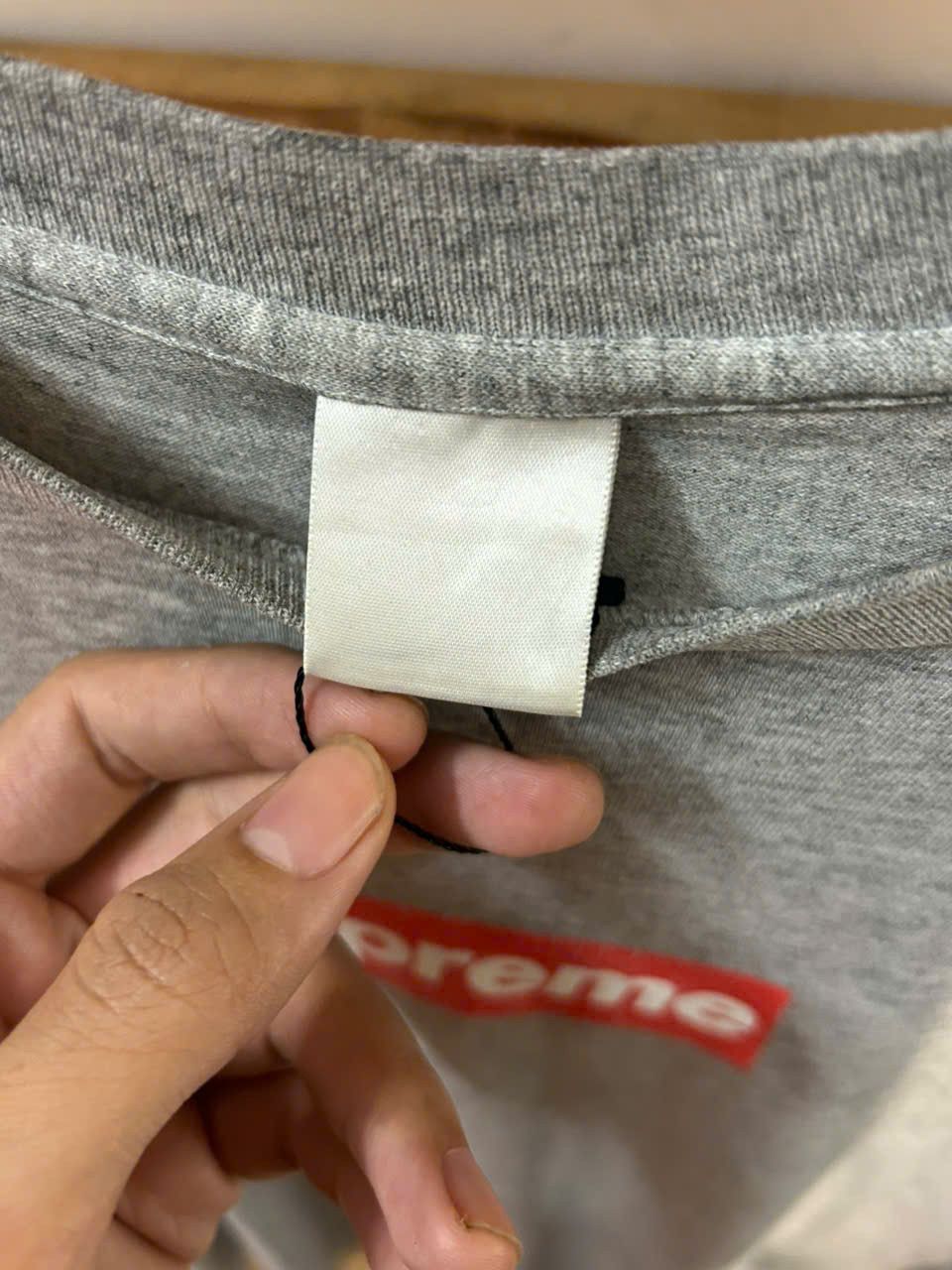 Supreme 1999 SUPREME RED BOX LOGO Size US L / EU 52-54 / 3 - 3 Thumbnail