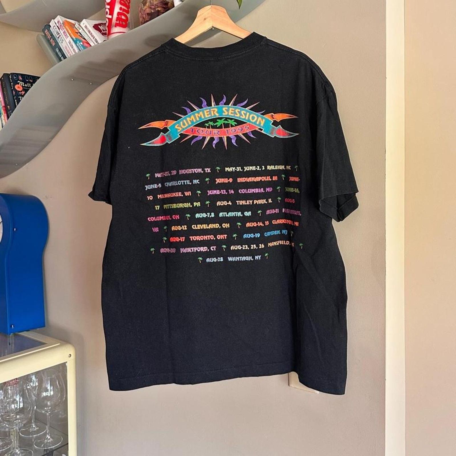 Band Tees Vintage 1995 Jimmy Buffett Shirt Size XL Size US XL / EU 56 / 4 - 4 Thumbnail