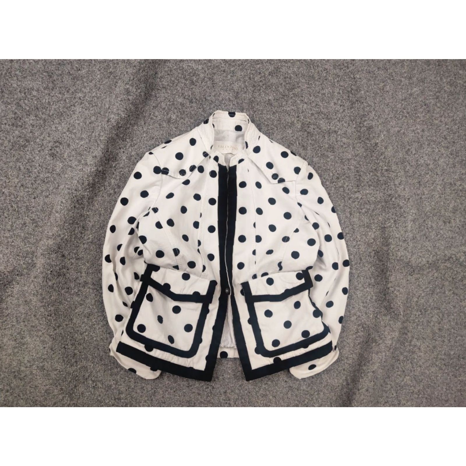 Valentino Valentino Valentino Roman Vintage Blazer Jacket Cotton White Black Polka Dots Size M / US 6-8 / IT 42-44 - 2 Thumbnail