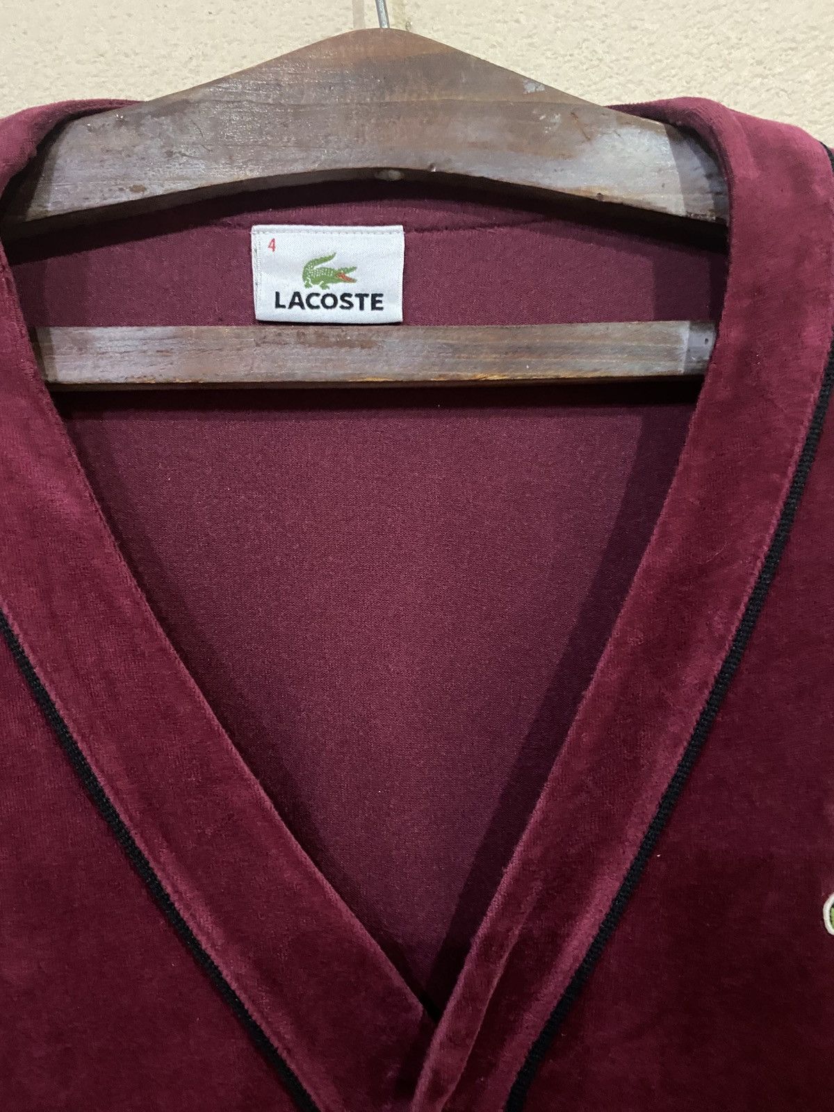 Lacoste Vintage Lacoste Velvet Cardigan Size US L / EU 52-54 / 3 - 2 Thumbnail
