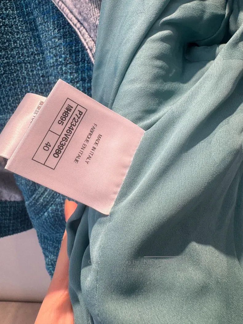 Chanel Chanel 22 Spring and Summer Blue Denim jacket Size S / US 4 / IT 40 - 6 Thumbnail