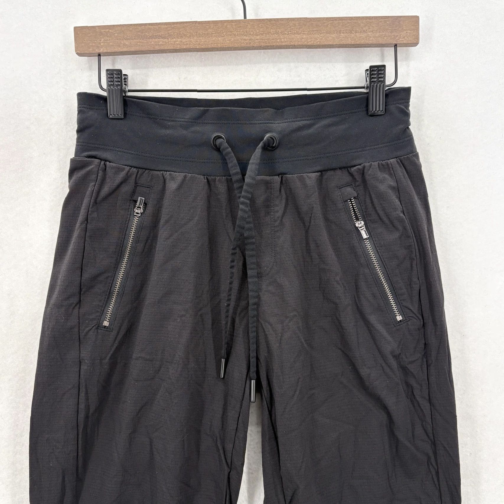 Athleta VINTAGE Athleta Trekkie North Jogger Pants Womens 0 Black Stretch Pockets Hiking Travel Size 25" / US 0 / IT 36 - 2 Thumbnail