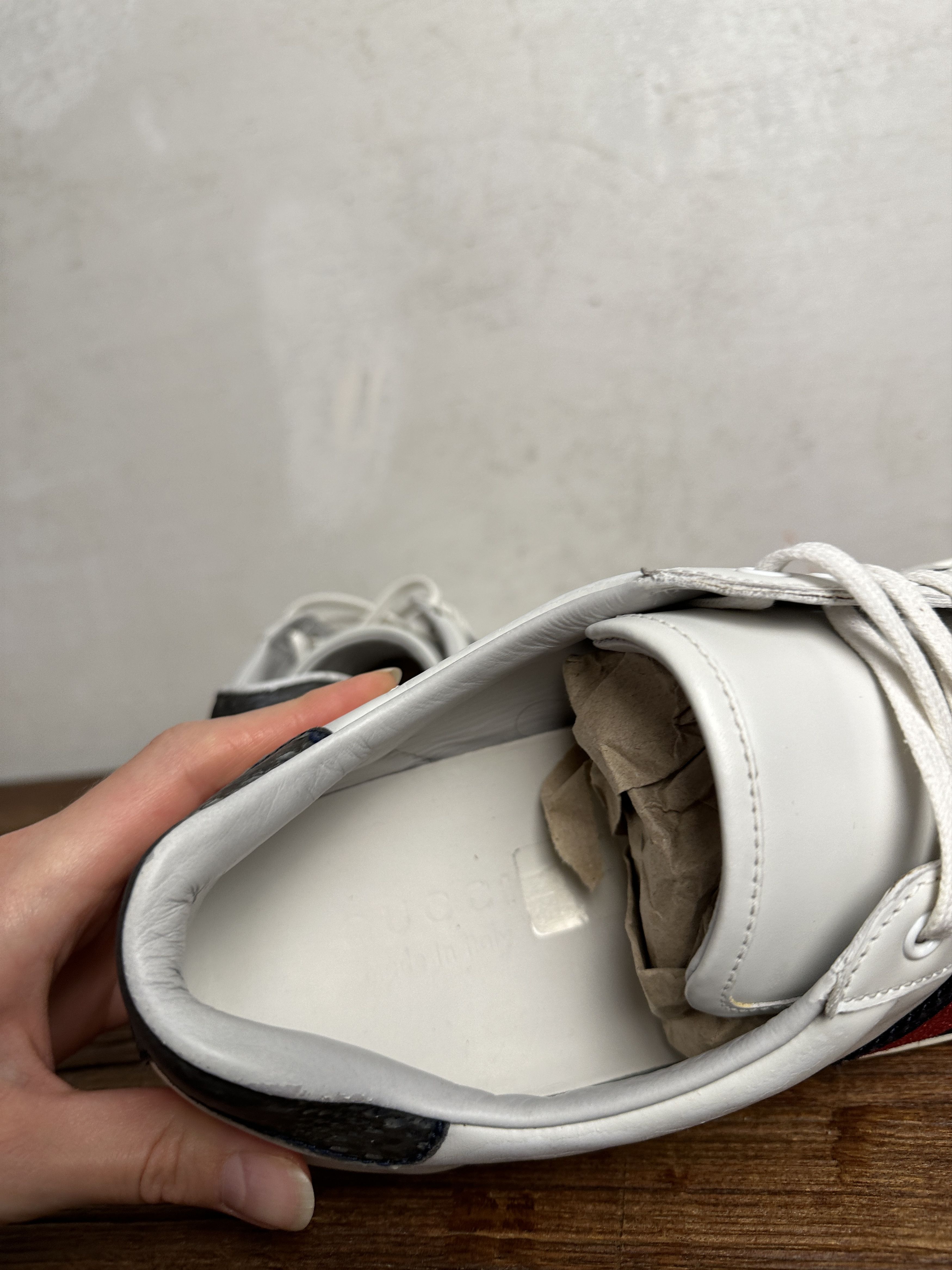 Gucci Gucci Ace Leather Sneaker White Navy Size US 9.5 / EU 42-43 - 11 Thumbnail