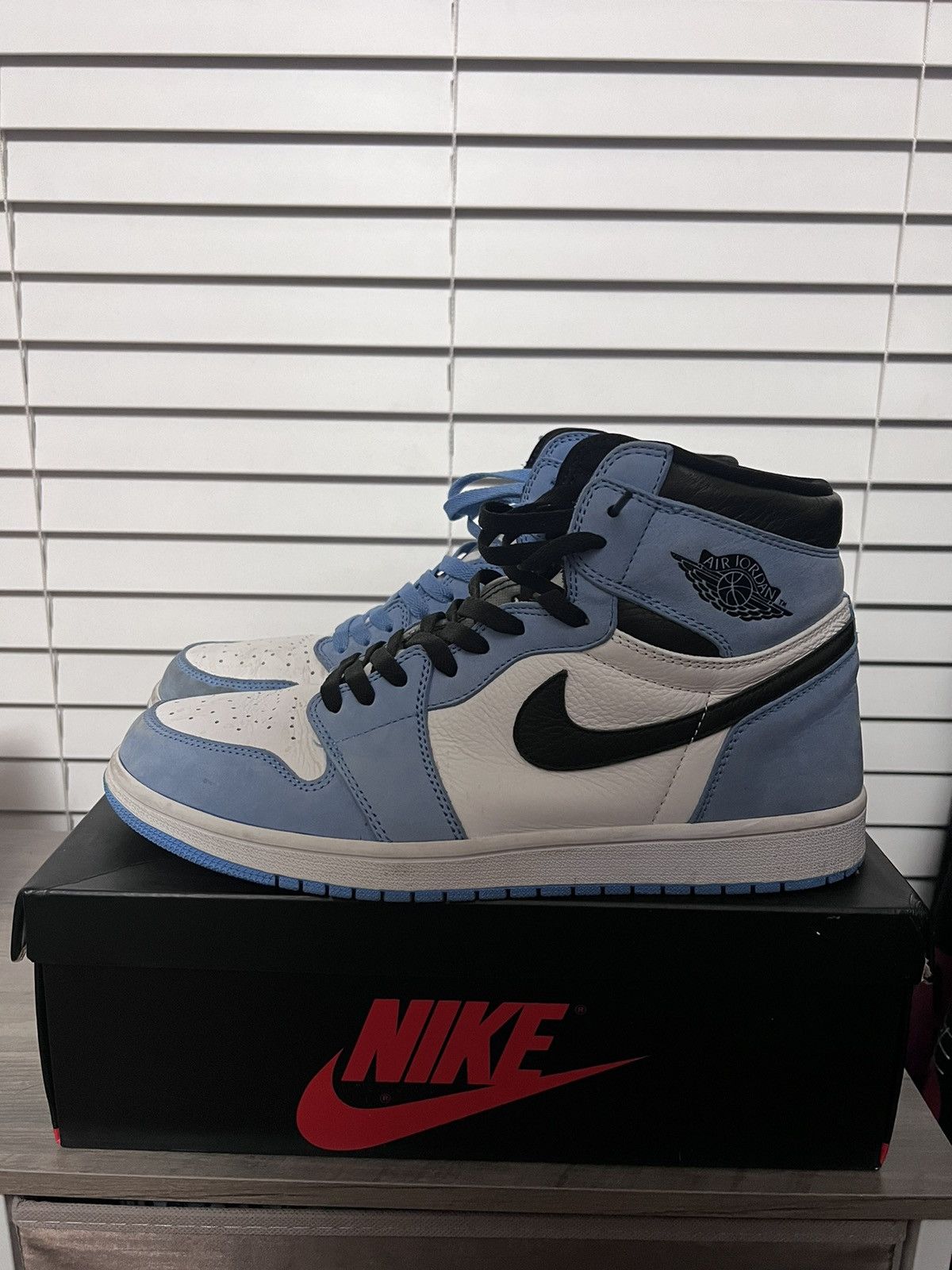 Jordan Brand × Nike Jordan 1 University Blue Size US 13 / EU 46 - 1 Thumbnail