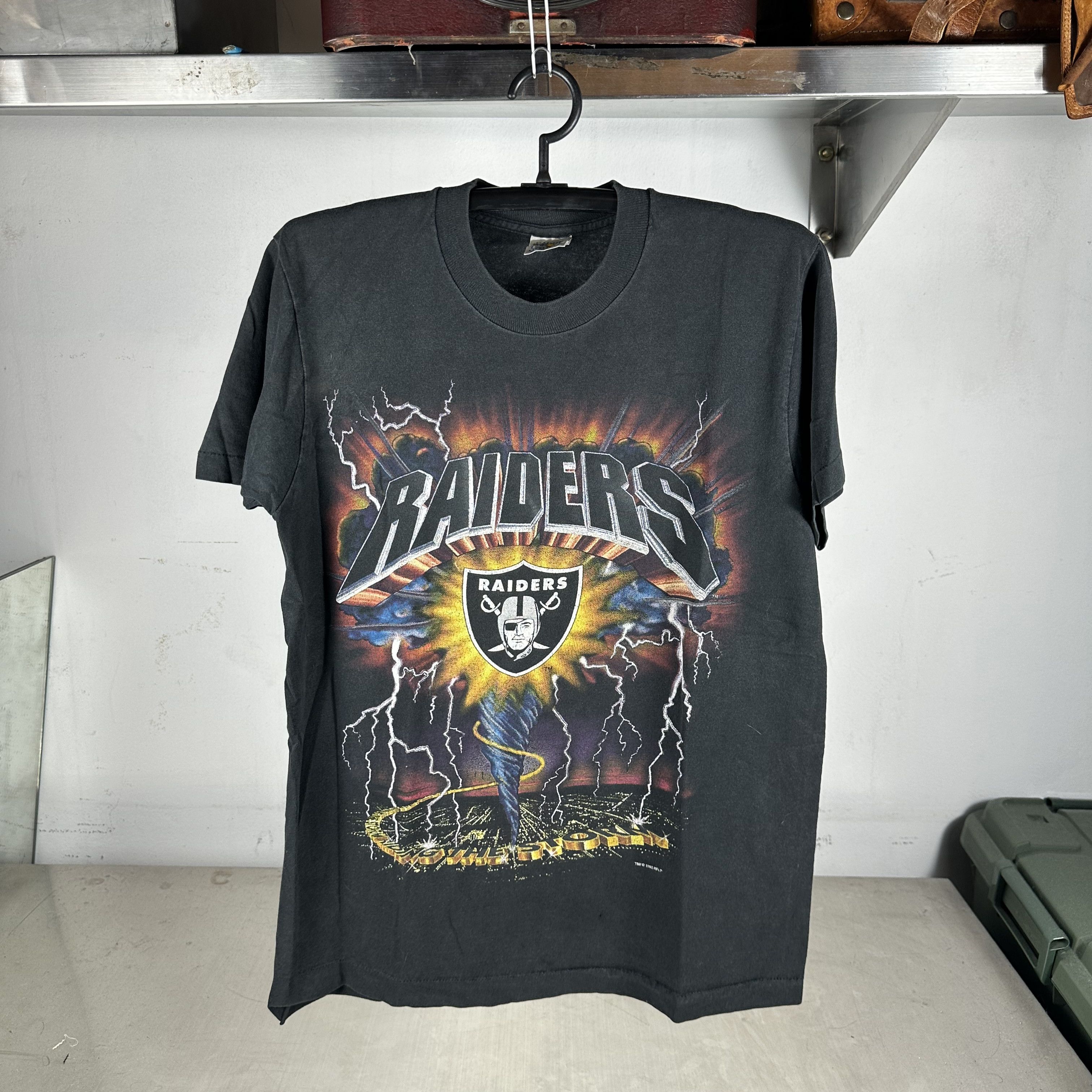 Vintage Vintage 1993 Los Angeles Raiders Storm Lightning NFL T-Shirt Size US L / EU 52-54 / 3 - 1 Thumbnail