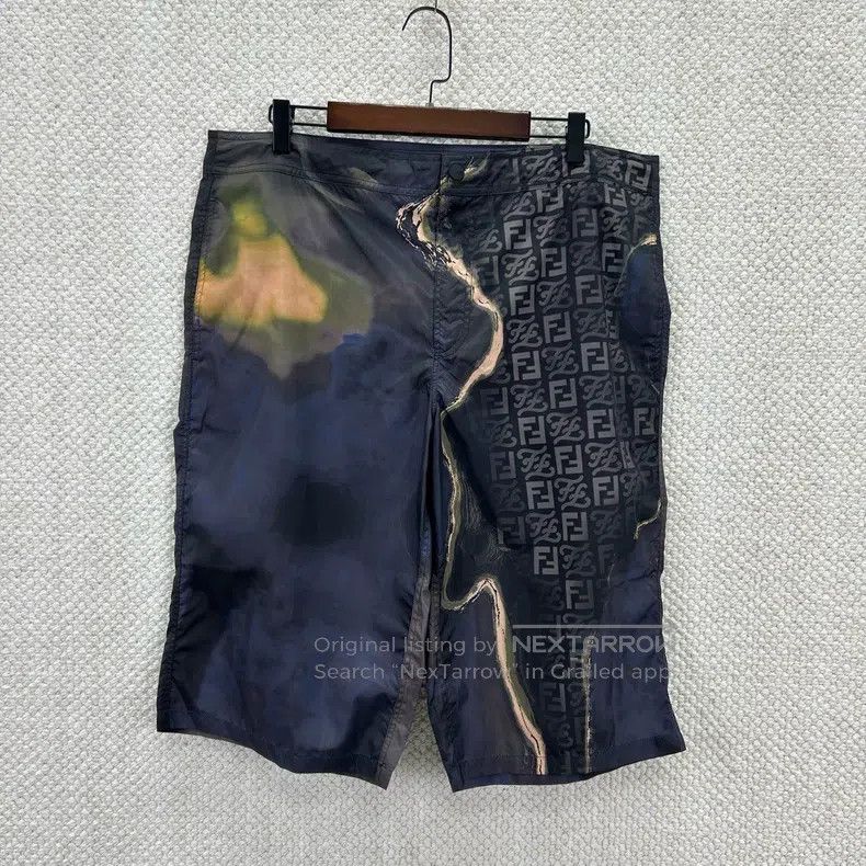 Fendi Contrast Abstract Floral Print Shorts