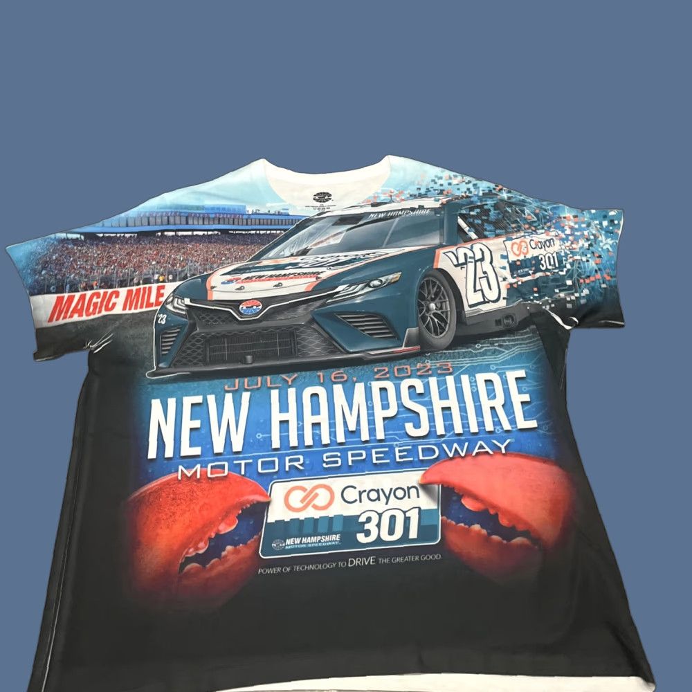 Vintage New Hampshire Motor Speedway Crayon 301 AOP Graphic Tee Shirt Mens Size 3XL Size US XXL / EU 58 / 5 - 1 Thumbnail