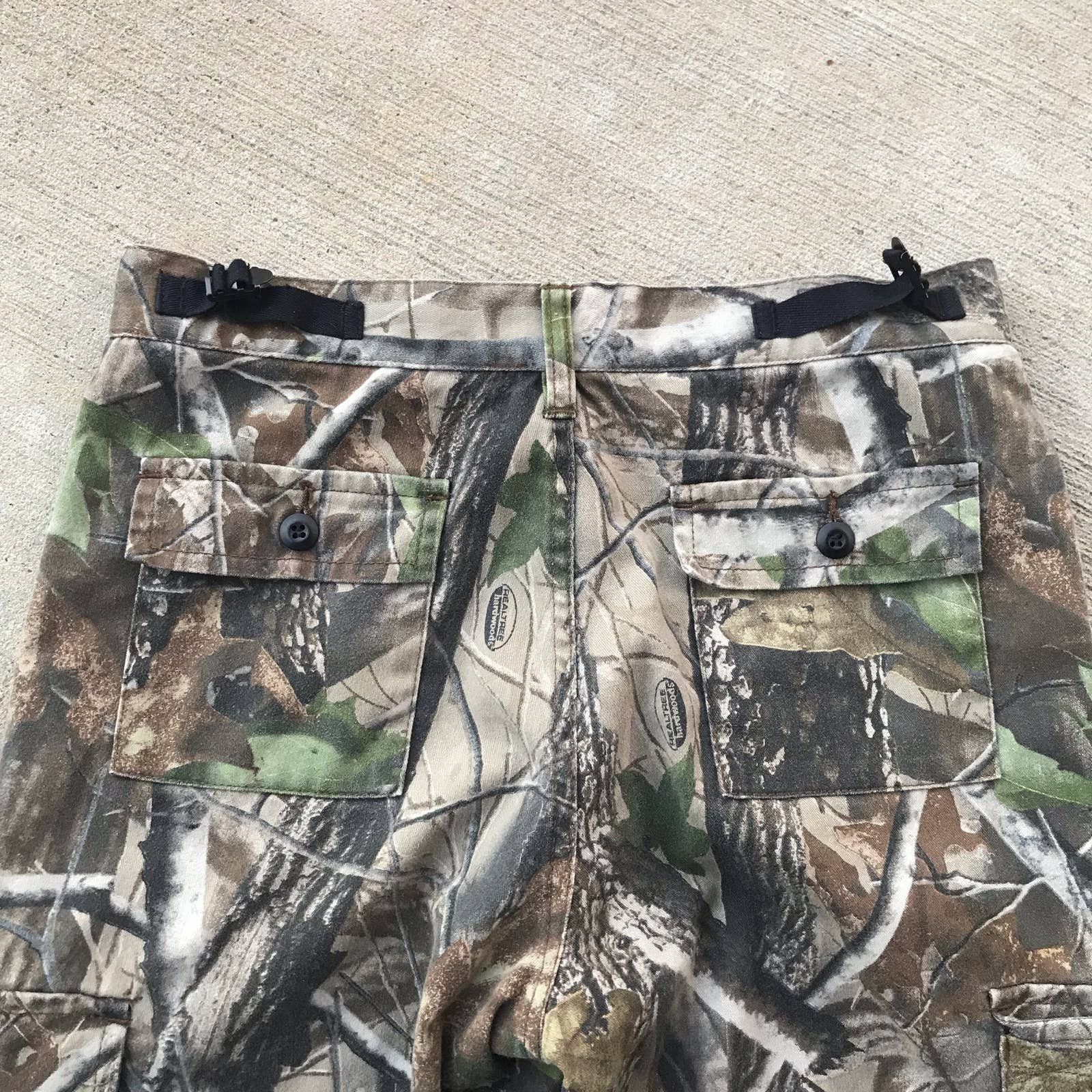 Vintage Realtree Camo Cargo pants a 32-34