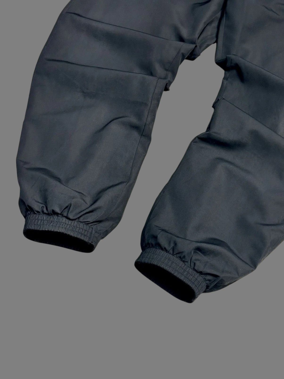 Nike Nike Black Swoosh Joggers Y2K Track Pants Minimal Size US 32 / EU 48 - 7 Thumbnail