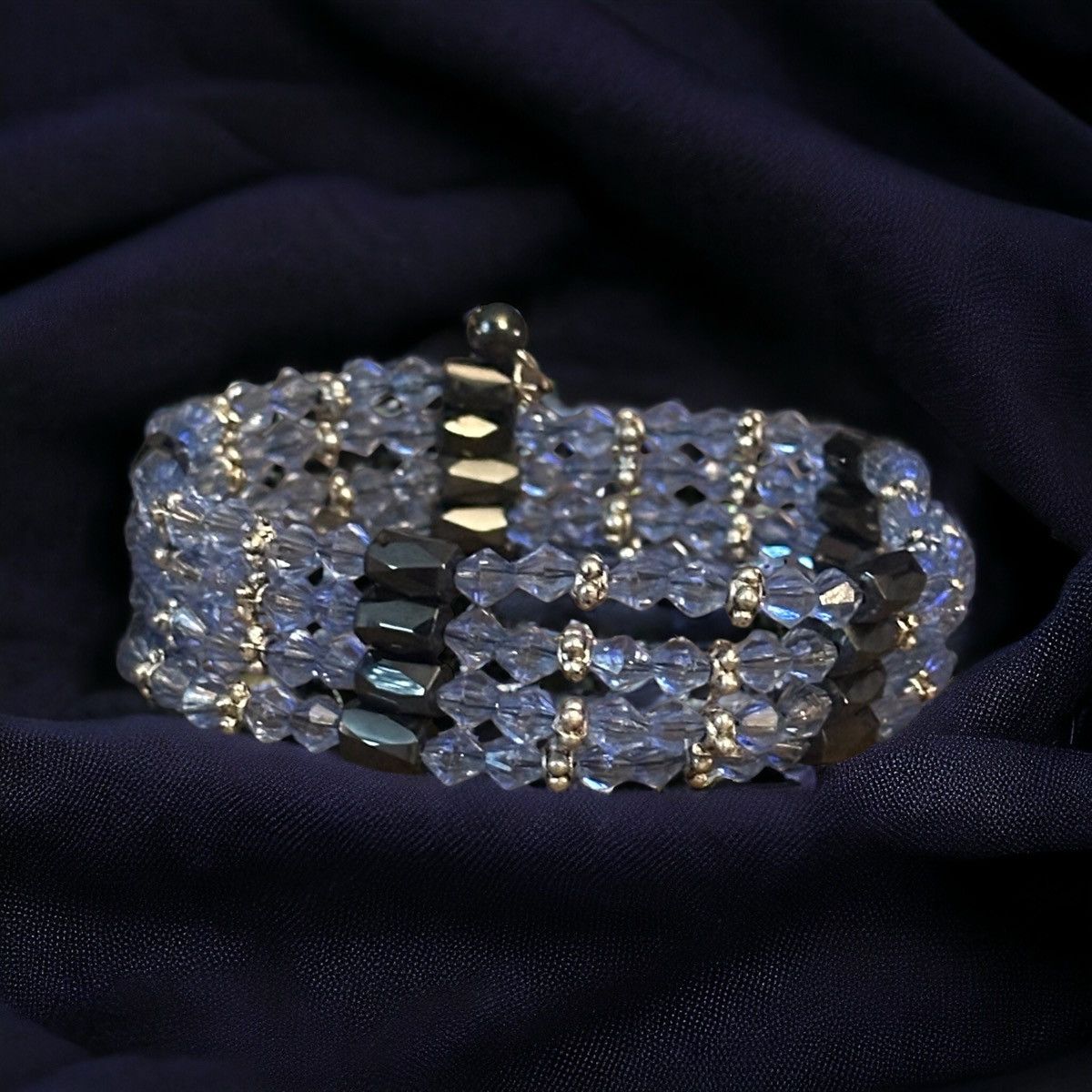 Other Magnetic hematite and blue beads wrap bracelet Size ONE SIZE - 1 Thumbnail