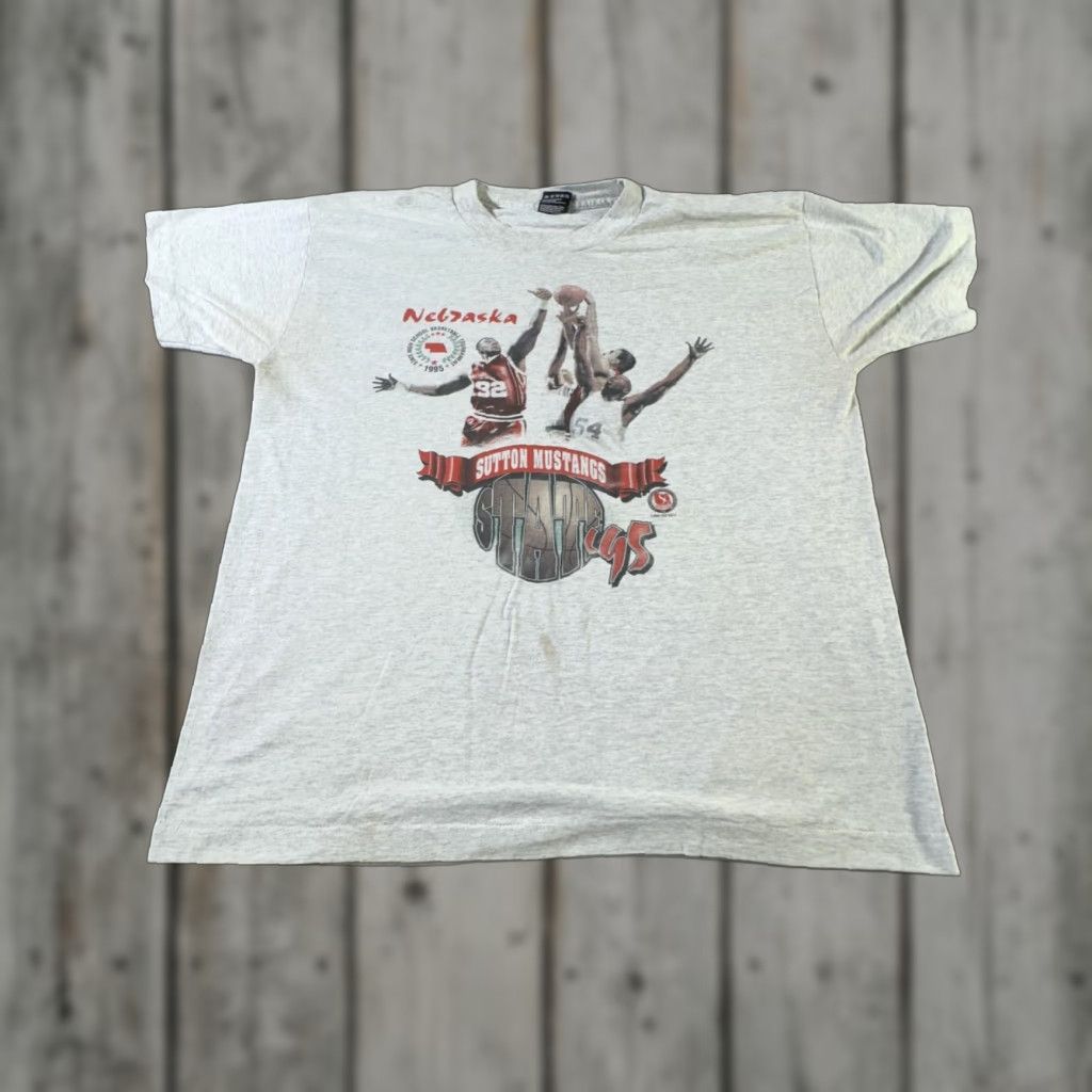 Fruit Of The Loom VINTAGE Sutton Mustangs Shirt Mens XL Gray Nebraska State Basketball 90s USA Tee Size US XL / EU 56 / 4 - 1 Thumbnail