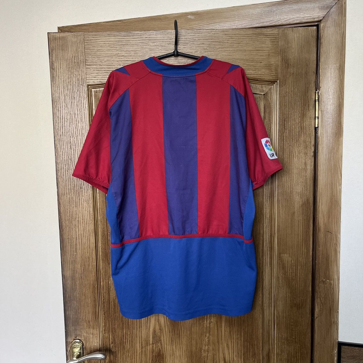 Nike Nike Barcelona vintage football jersey 90s Size US L / EU 52-54 / 3 - 5 Thumbnail