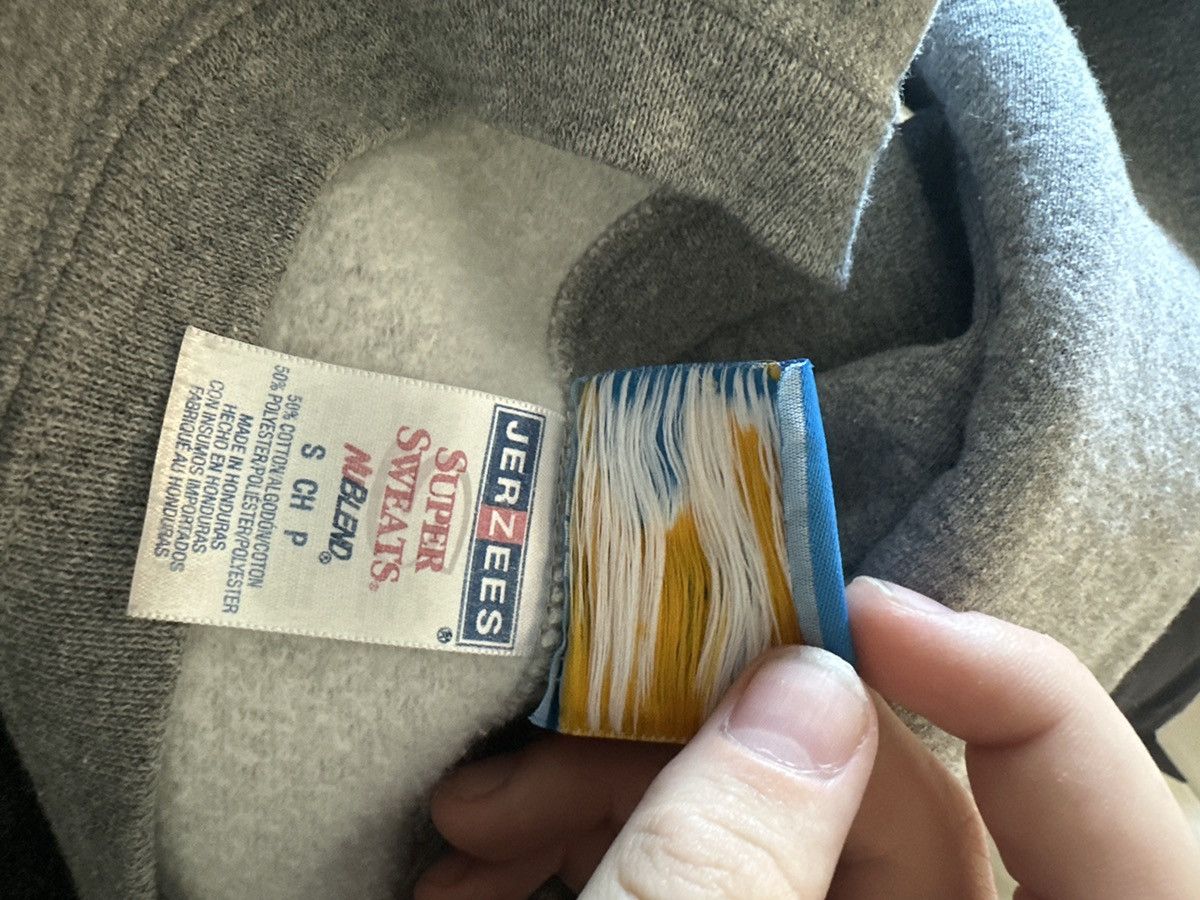 Vintage ucla crewneck Size US S / EU 44-46 / 1 - 2 Thumbnail