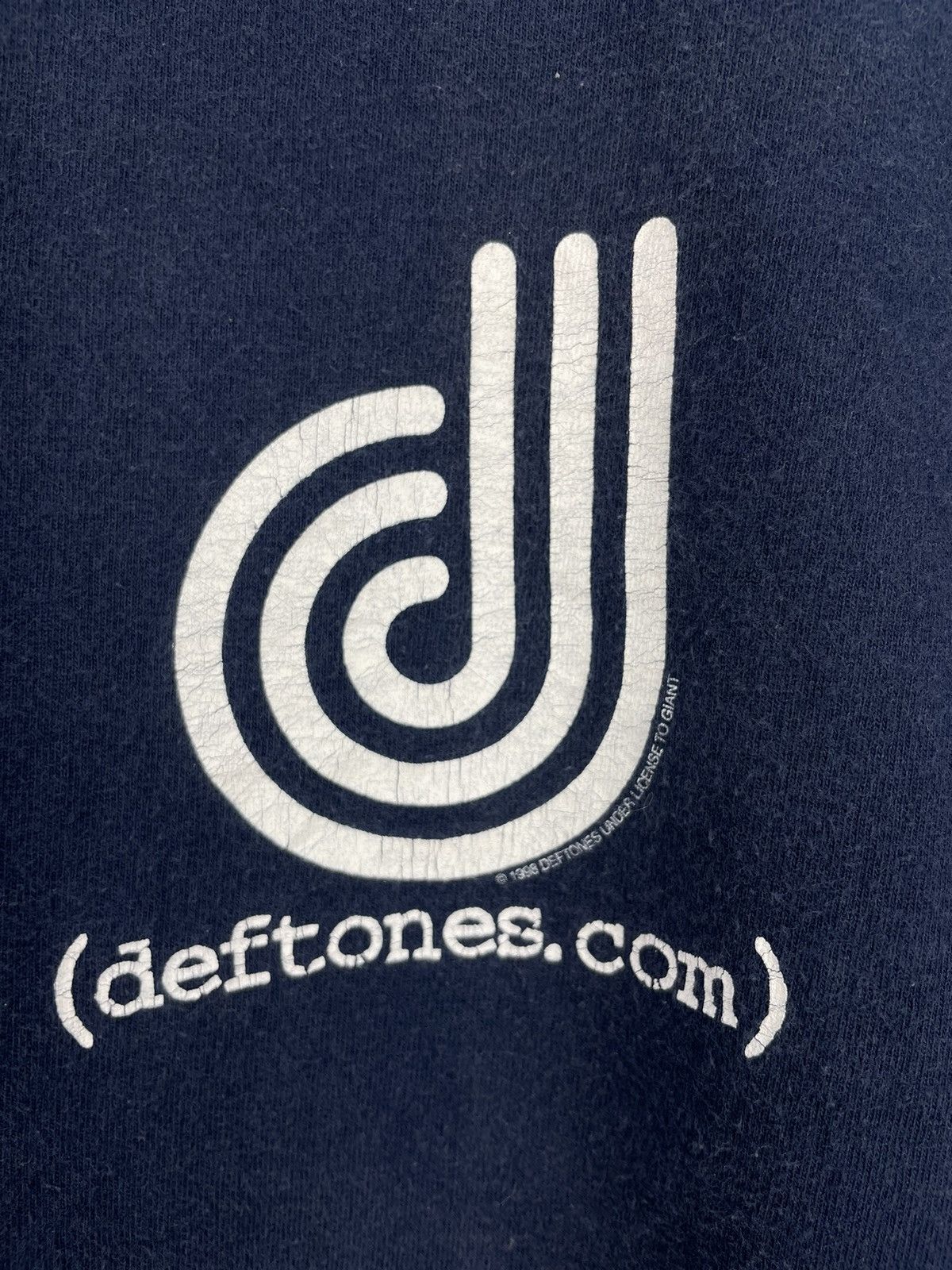 Band Tees Vintage 90s Deftones Powell logo design skate punk band Size US M / EU 48-50 / 2 - 4 Thumbnail