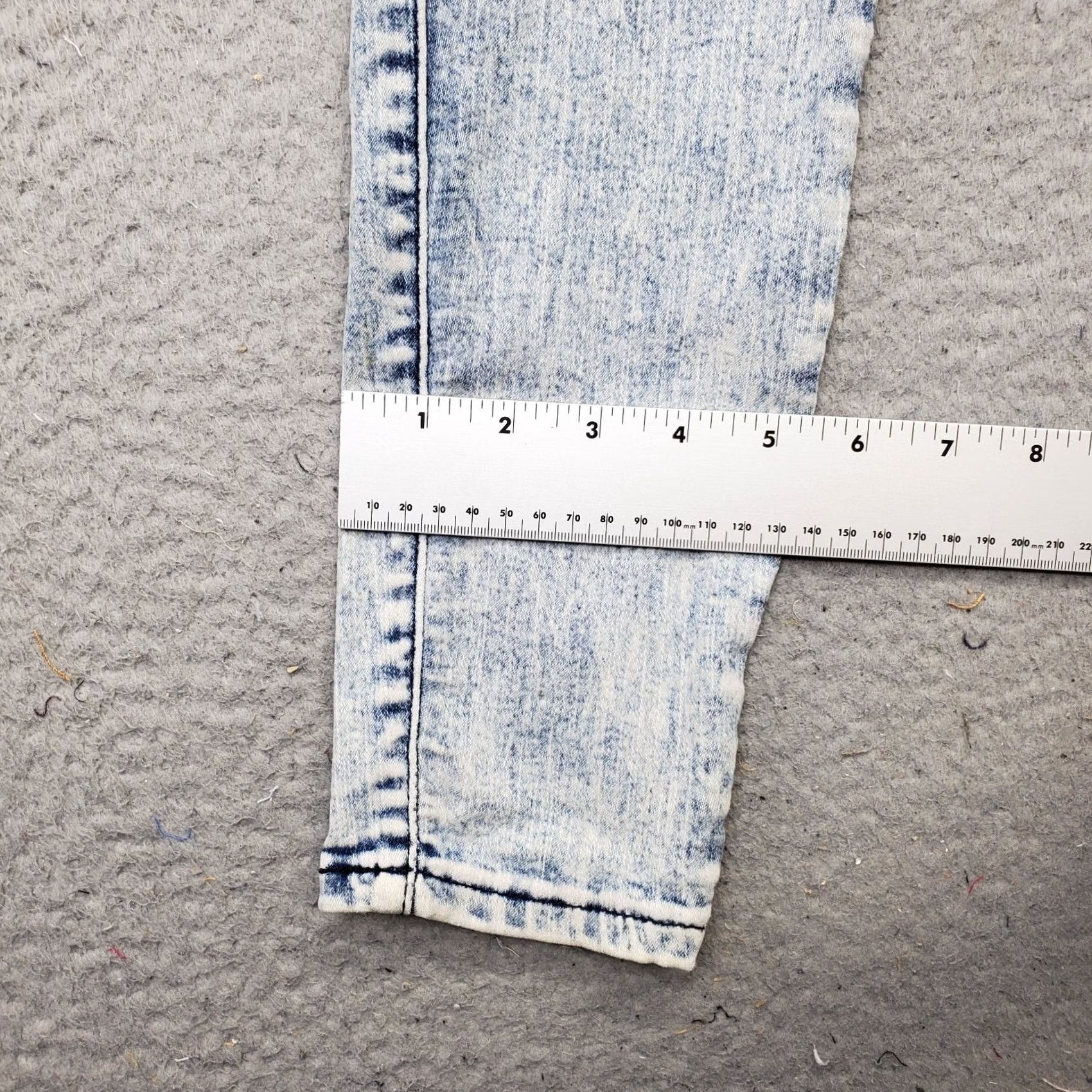Vintage Between Womens Size 7 Between Us Cargo Jeans Denim Stretch Pockets Skinny Regular Blue 27" Inseam 34.5" Outseam Pre-owned Size 28" / US 6 / IT 42 - 5 Thumbnail