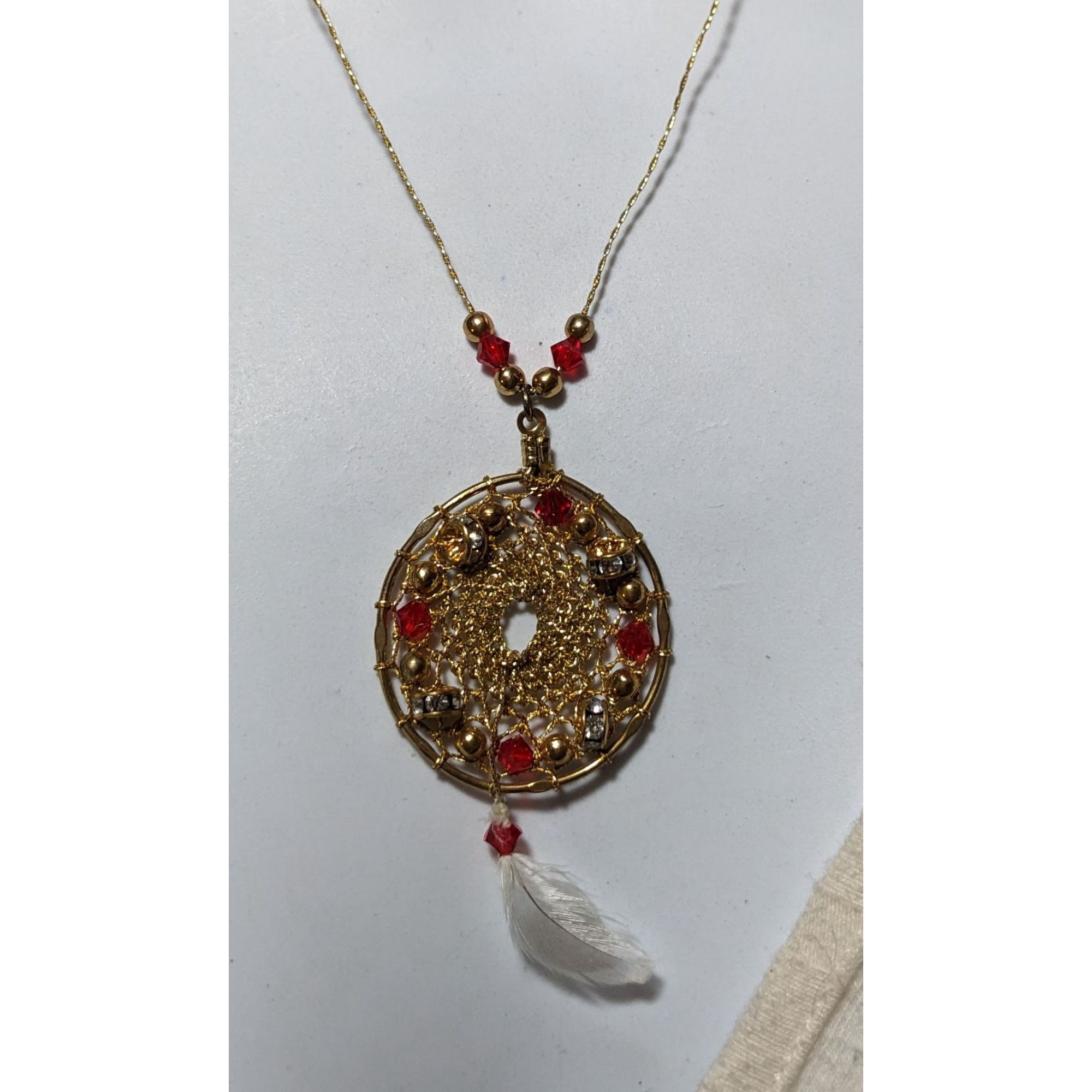 Other Gold Beaded Feather Dreamcatcher Necklace Size ONE SIZE - 5 Thumbnail