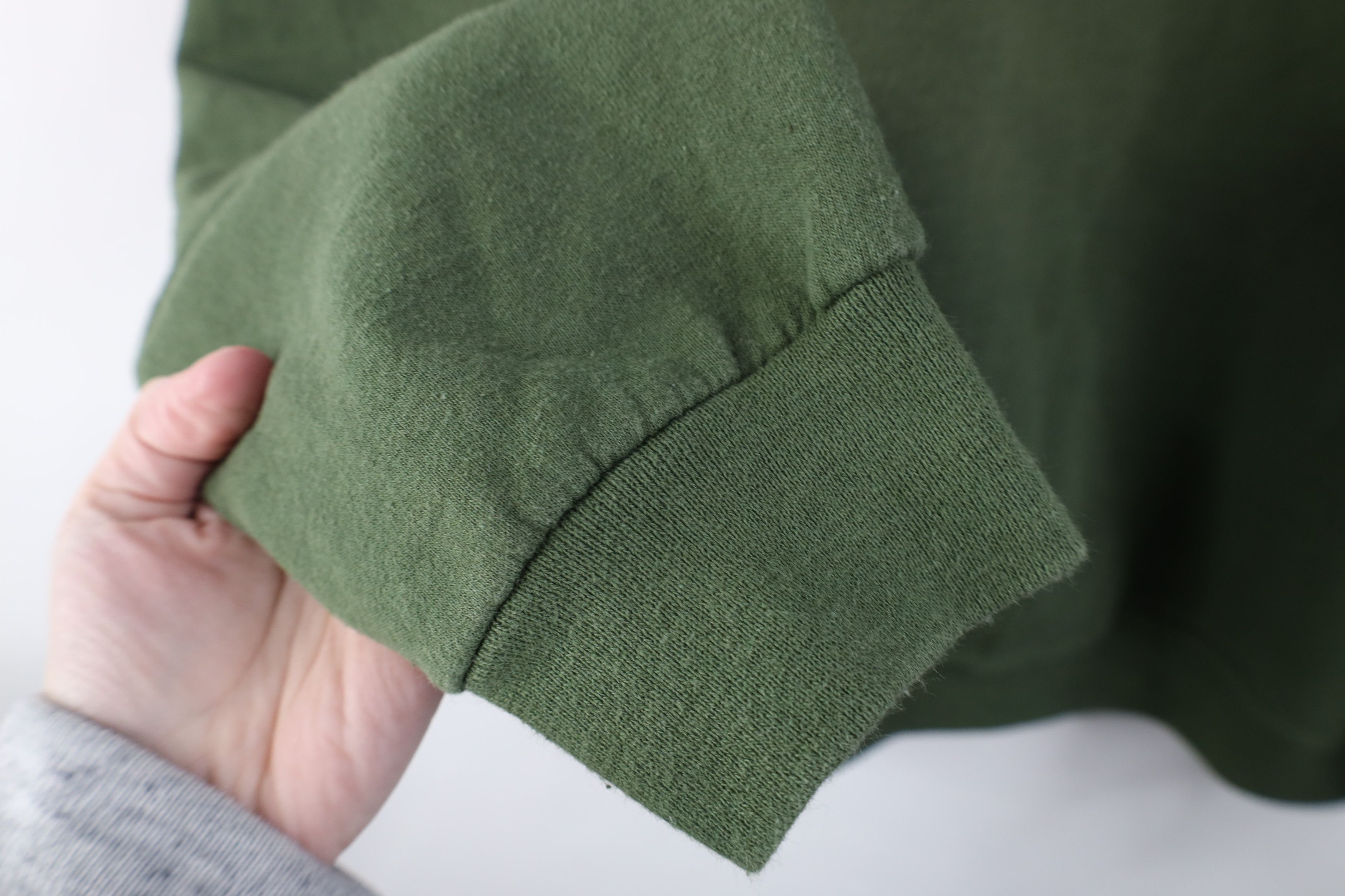 Vintage Vintage 90s Streetwear Faded Blank Crewneck Sweatshirt Green Size US XXL / EU 58 / 5 - 7 Thumbnail