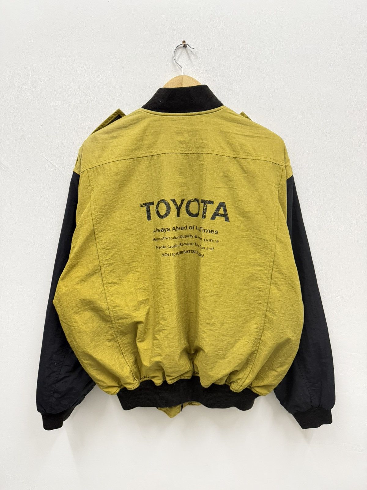Vintage Vintage Toyota Racing Bomber Jacket Size US L / EU 52-54 / 3 - 2 Thumbnail