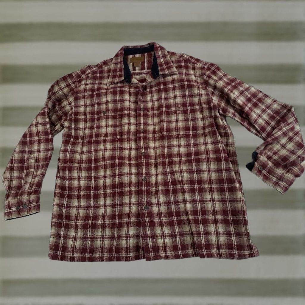 Vintage VINTAGE St John's Bay Button-Up Shirt XL Unisex Adults Flannel Plaid Green Cotton Heavyweight Pockets Outdoor Casual 28in long 25in pit to pit Size XL / US 12-14 / IT 48-50 - 1 Thumbnail