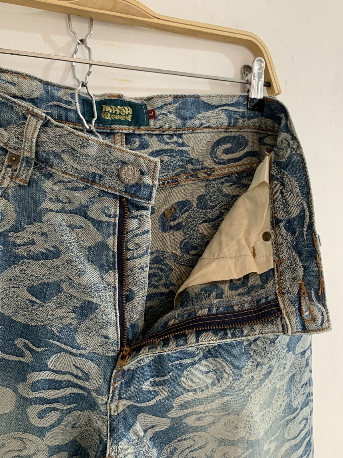 Japanese Brand Mash mania denim jacquard dragon flared pants Size US 32 / EU 48 - 8 Thumbnail