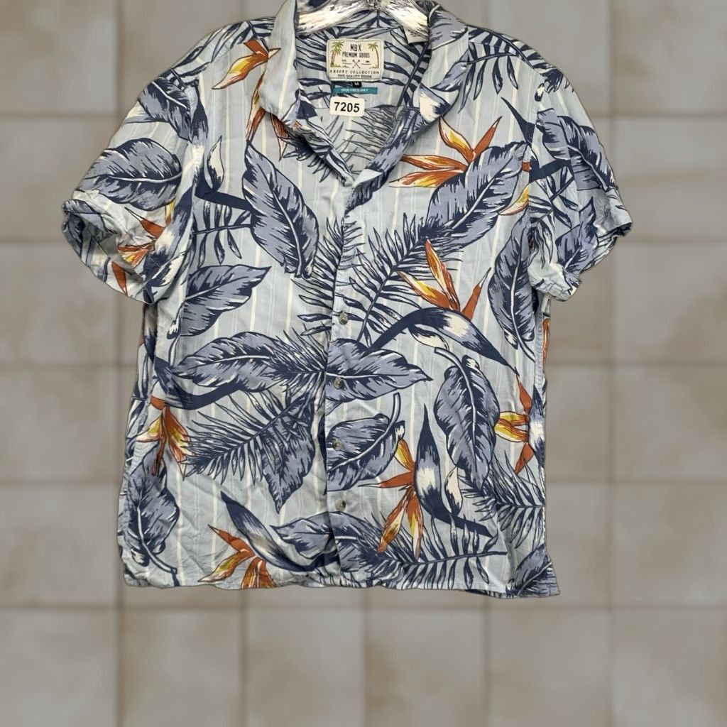 Paradise VINTAGE Hawaiian Shirt Men Medium Light Blue Palm Birds of Paradise 100% Rayon Casual Summer Size US M / EU 48-50 / 2 - 1 Thumbnail