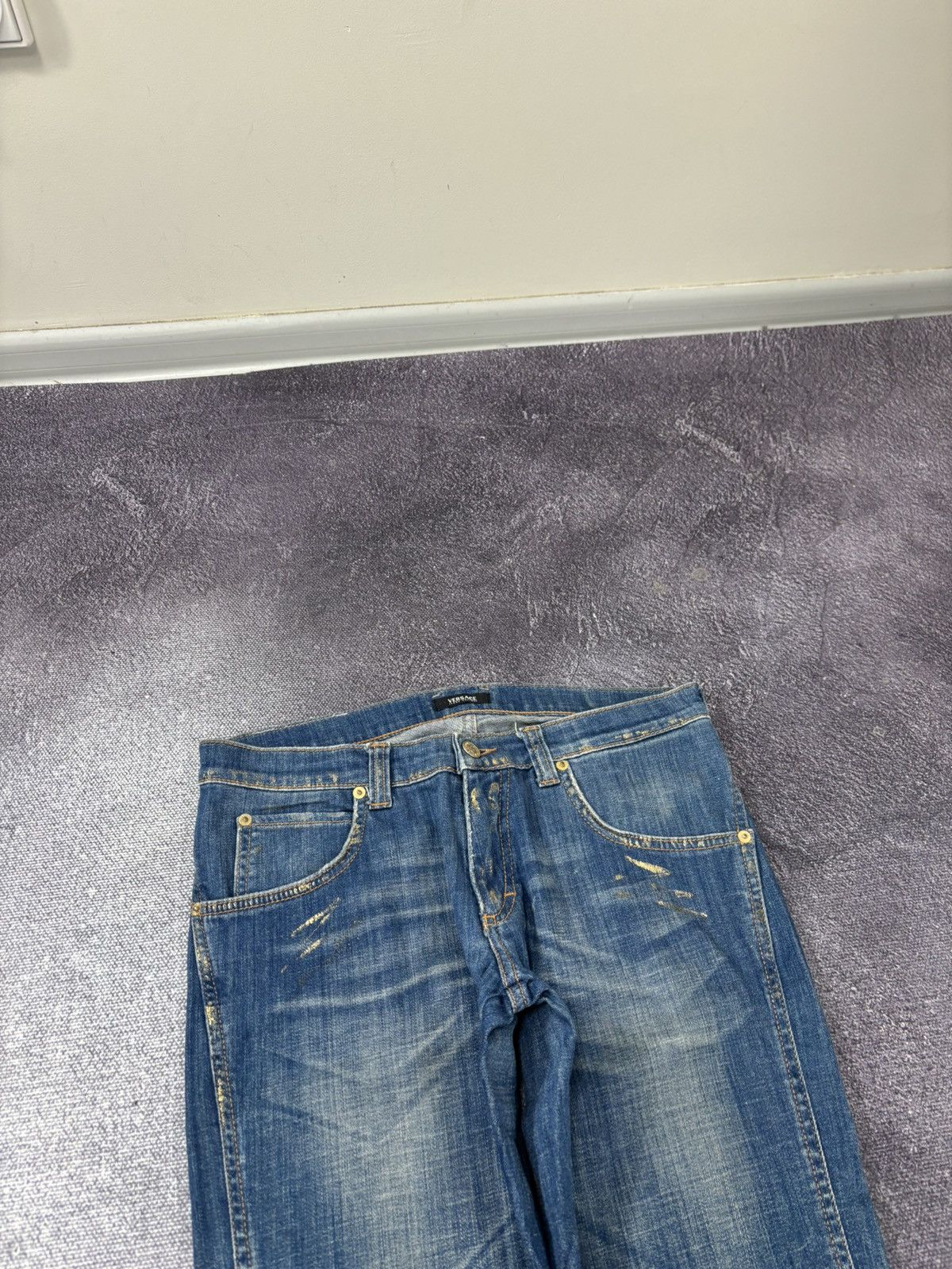 Versace Jeans Couture Versace Jeans Couture Women’s Faded Blue Denim Cropped Jeans Size 30" / US 8 / IT 44 - 4 Thumbnail