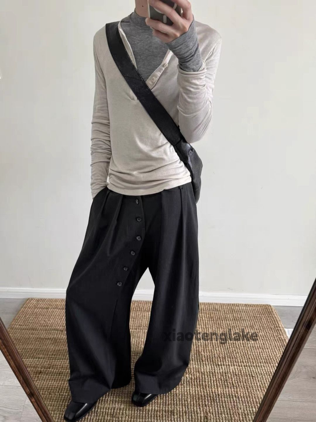Designer Unisex utility punk hiphop yuppie pleated hiphop pants Size US 28 / EU 44 - 2 Thumbnail
