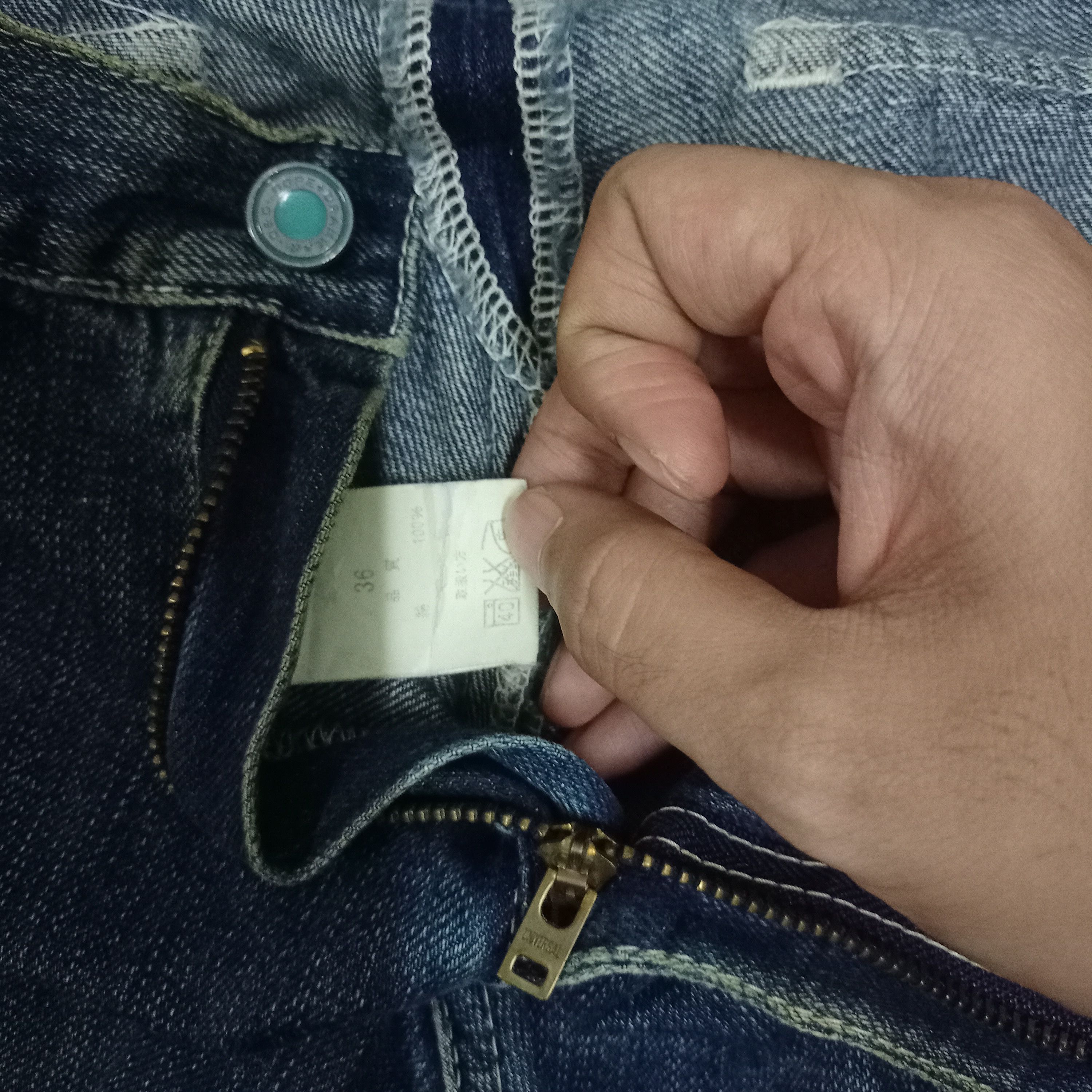 Japanese Brand Vintage Japanese Brand Mud Wash Flare Denim Baggy Jeans Size US 37 - 3 Thumbnail