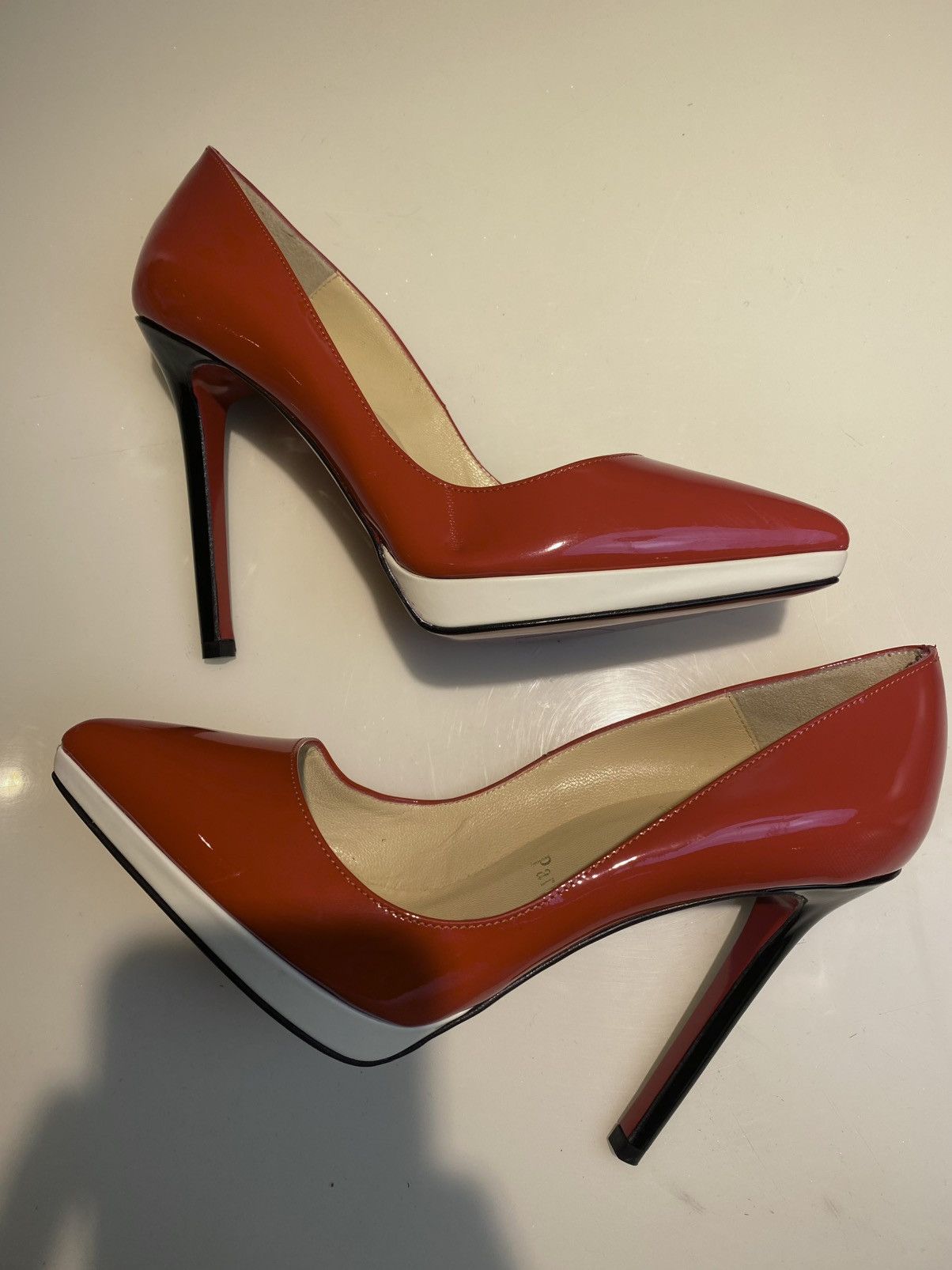 Christian Louboutin Christian Louboutin Red Patent Pigalle Plato Heels 35 Size US 5 / IT 35 - 6 Thumbnail