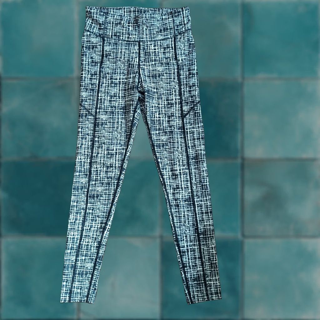 Lands' End Lands' End Women's Active High Rise Compression Leggings Black Etched XS/P Size 26" / US 2 / IT 38 - 1 Thumbnail