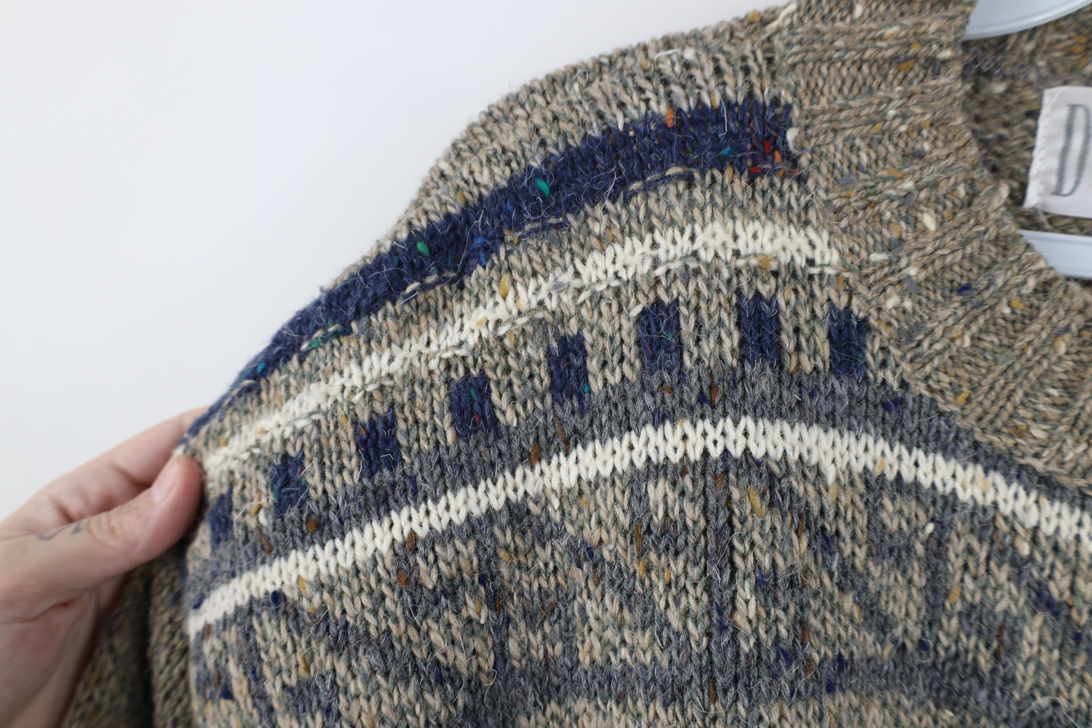 Vintage Vintage 90s Streetwear Southwestern Fair Isle Knit Sweater Size L / US 10 / IT 46 - 7 Thumbnail