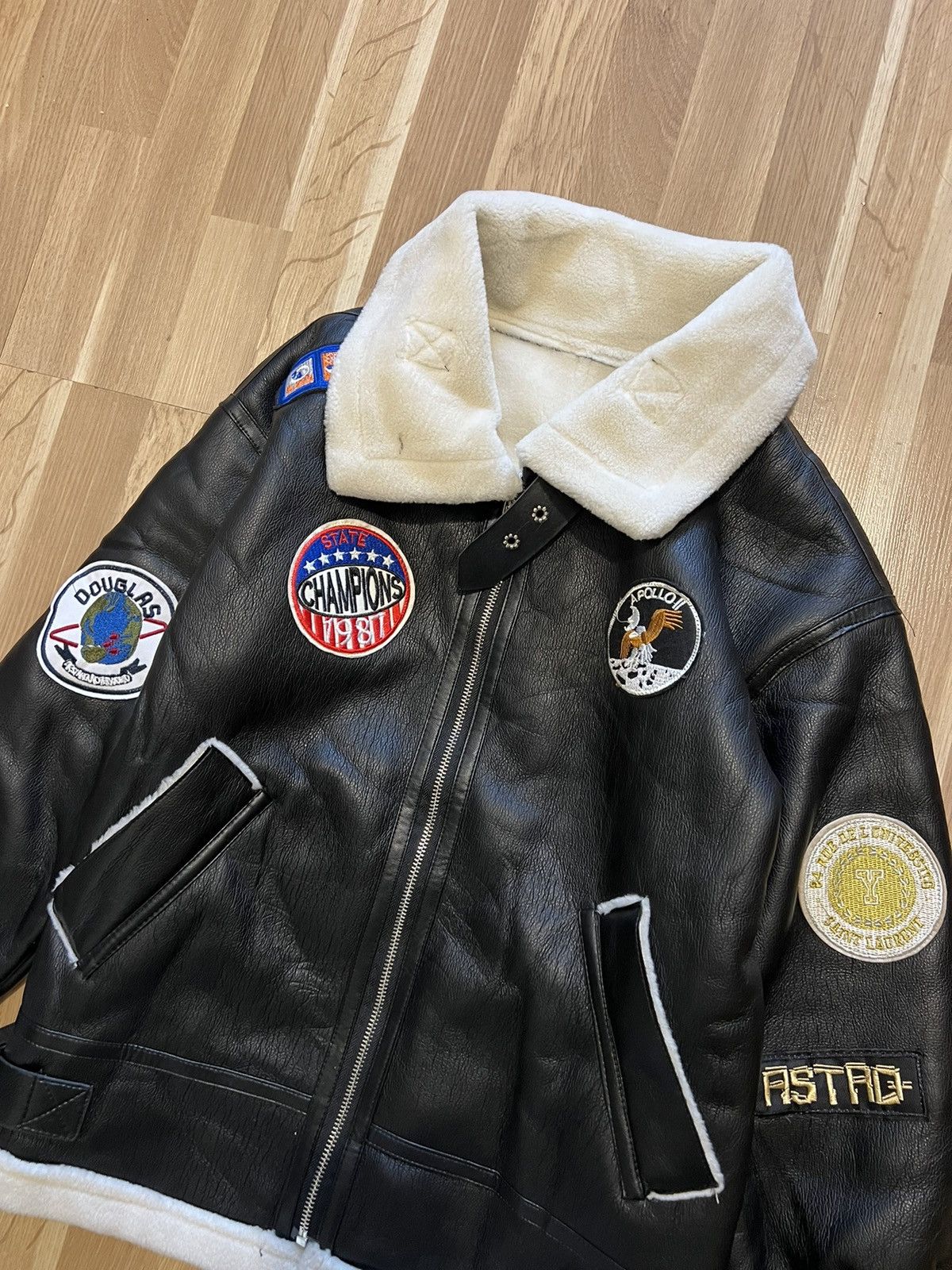 Aviator Nation × Vintage Vintage aviator leather jacket fur avant garde Avirex style Size M / US 6-8 / IT 42-44 - 4 Thumbnail