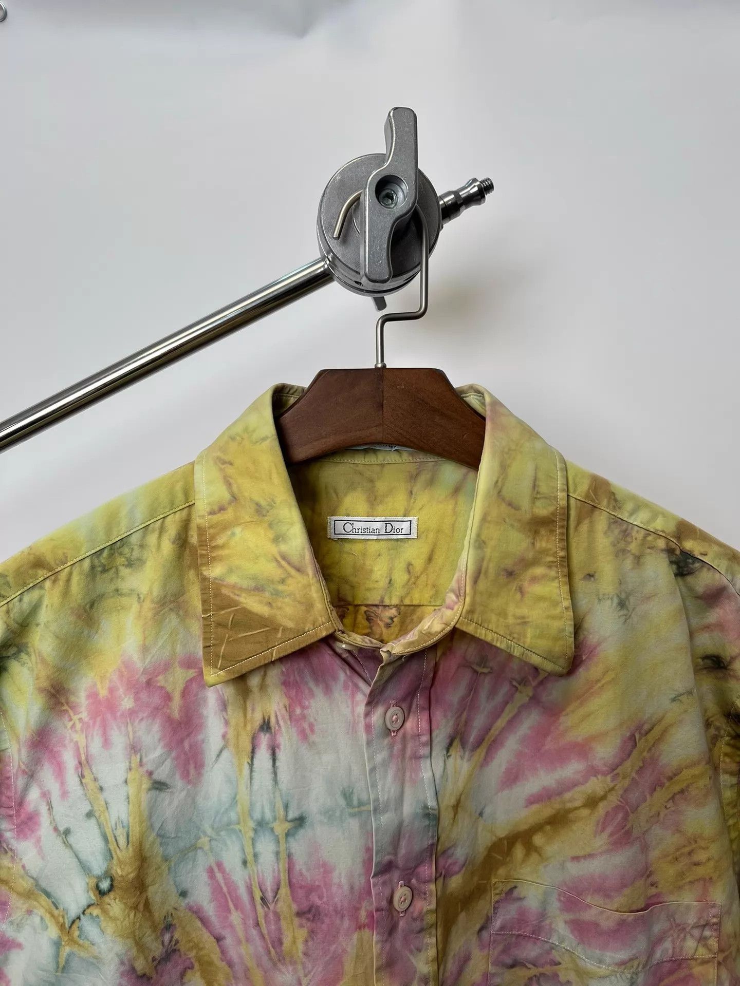 Dior Christian Dior sports rare tie-dye print shirt L Size US L / EU 52-54 / 3 - 3 Thumbnail