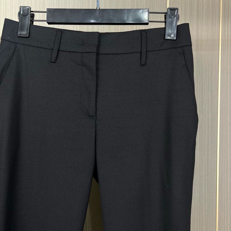 Prada Prada Black wool suit trousers 2504-Nextarrow Size 25" / US 0 / IT 36 - 3 Thumbnail