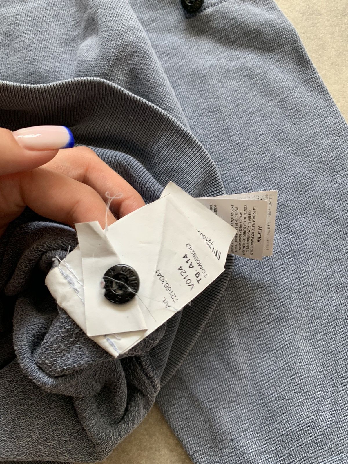 Stone Island Stone Island junior sweatshirt center logo Size US S / EU 44-46 / 1 - 7 Thumbnail