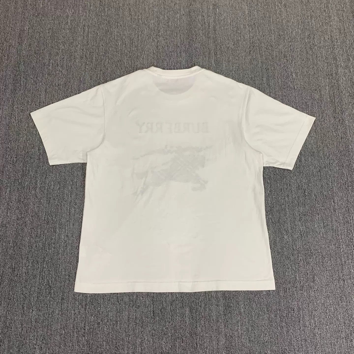 Burberry Burberry White Horseferry Embroidered SS XL 95 New Size US XL / EU 56 / 4 - 2 Thumbnail